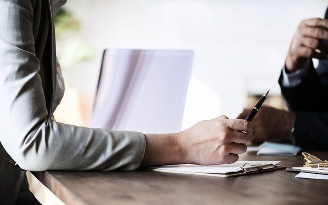 couple working on an estate plan