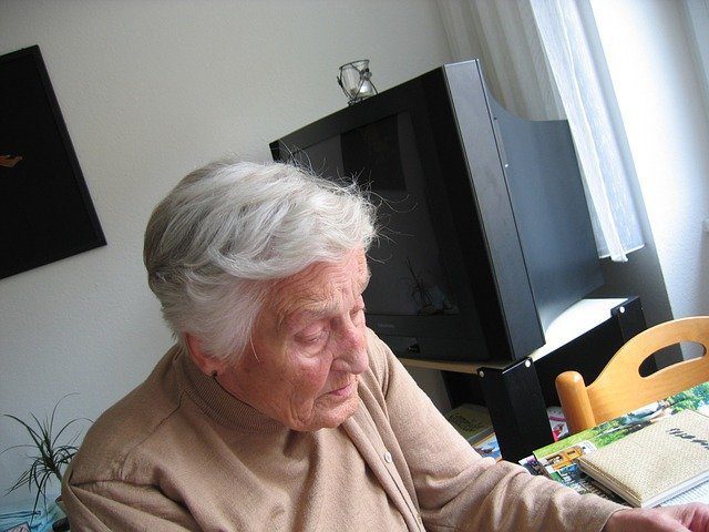 woman with dementia